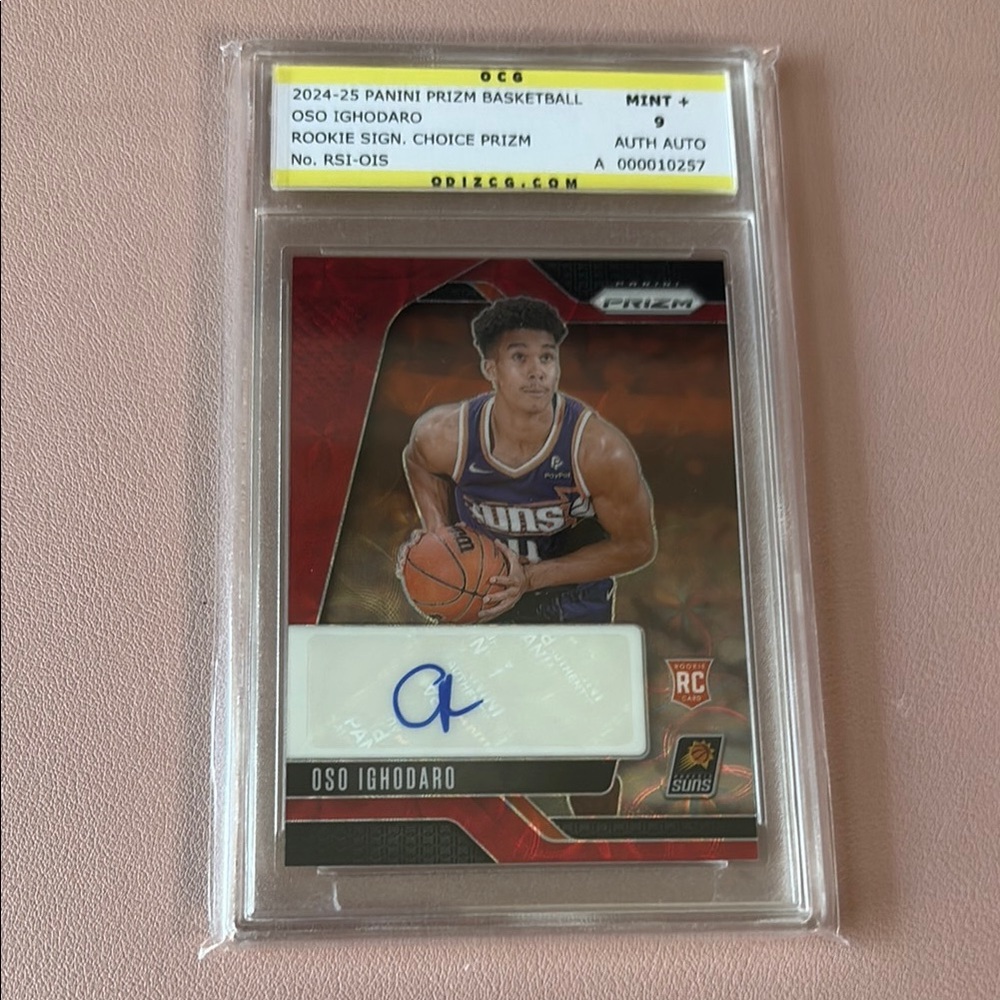 Panini Prizm Oso Ighodaro Autograph Basketball Card
